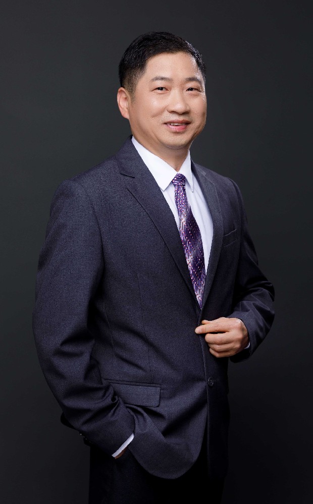 旷昌远