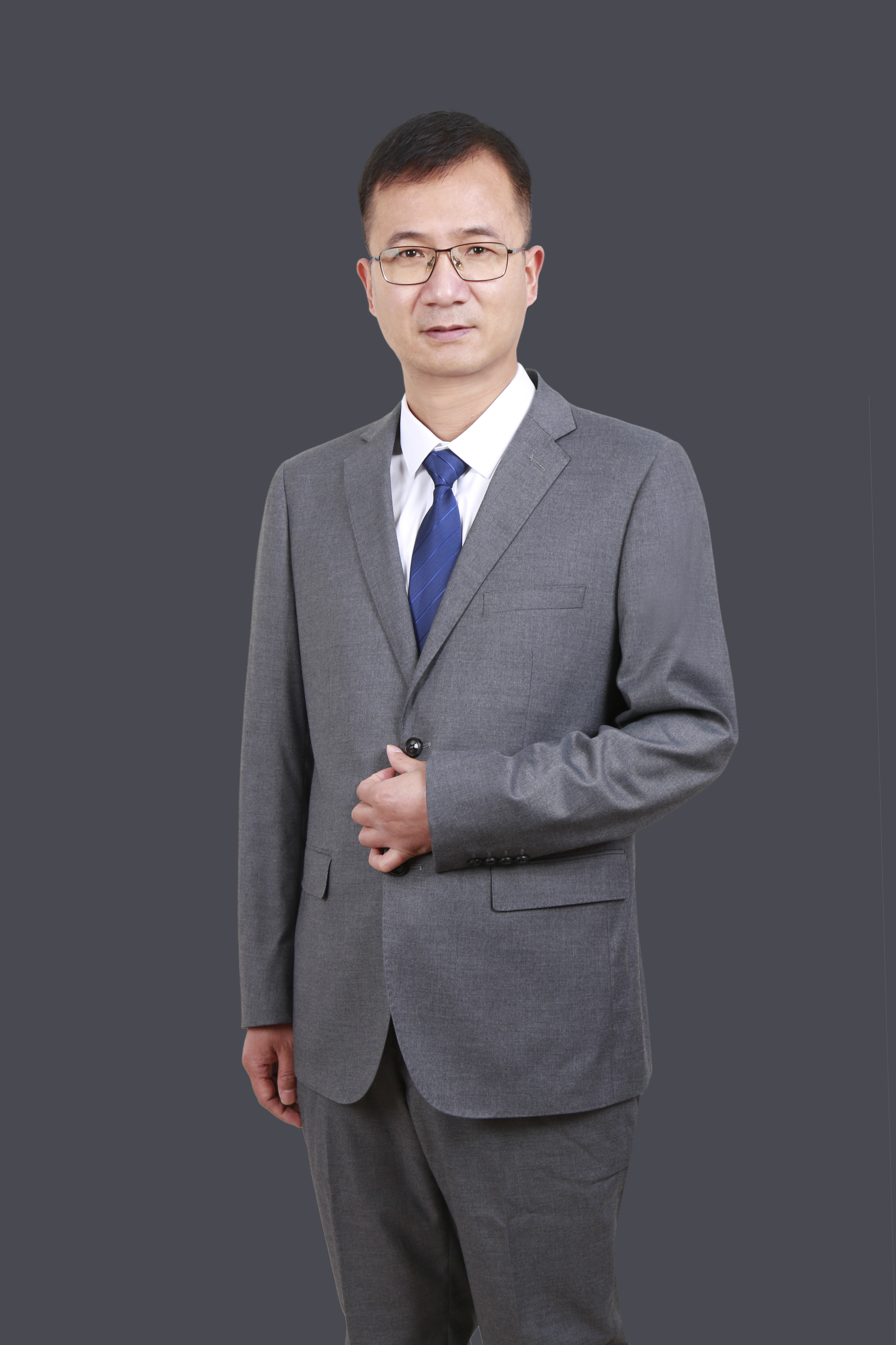 许伟伟